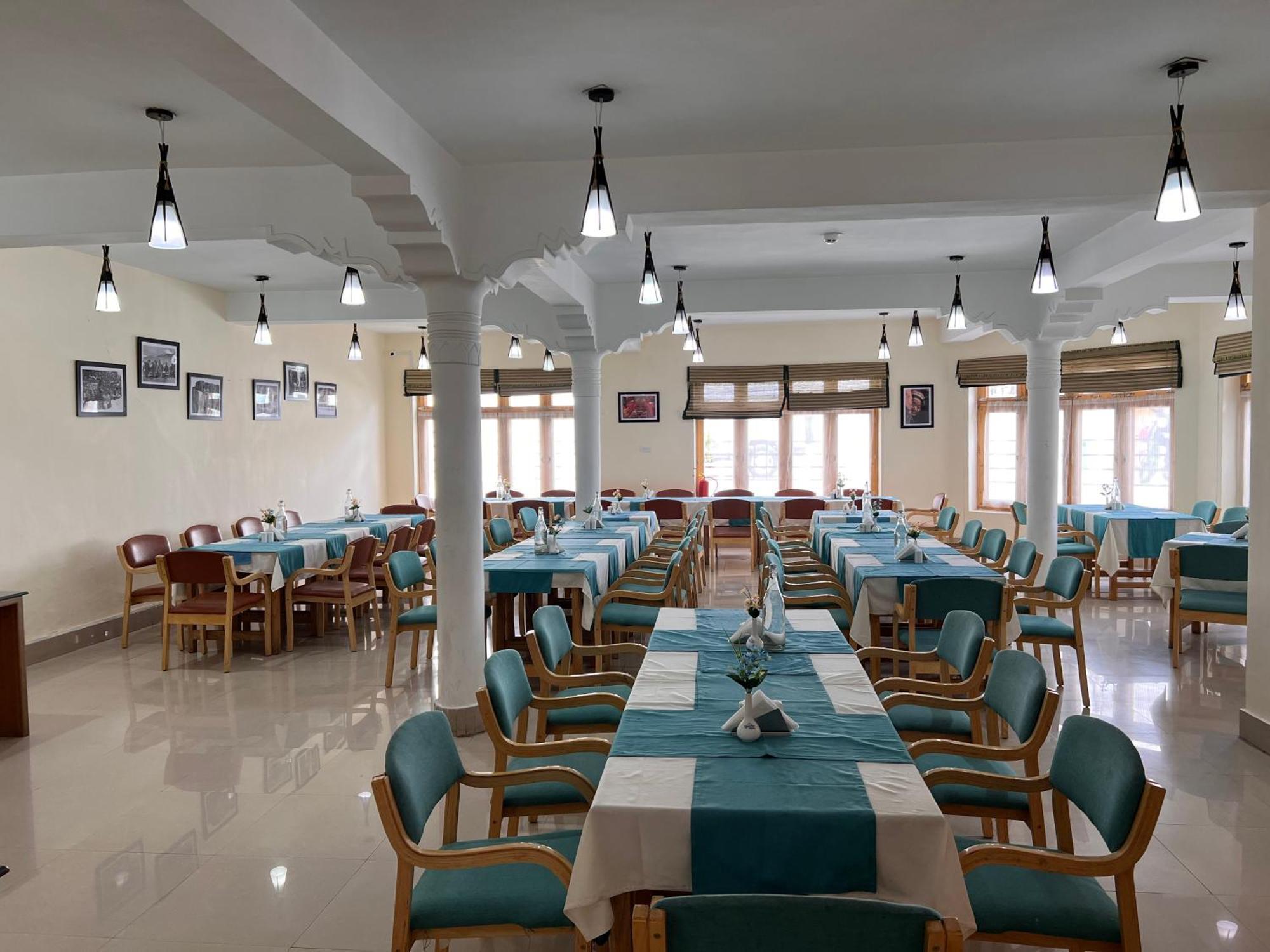 Hotel New Glacier View Leh Buitenkant foto