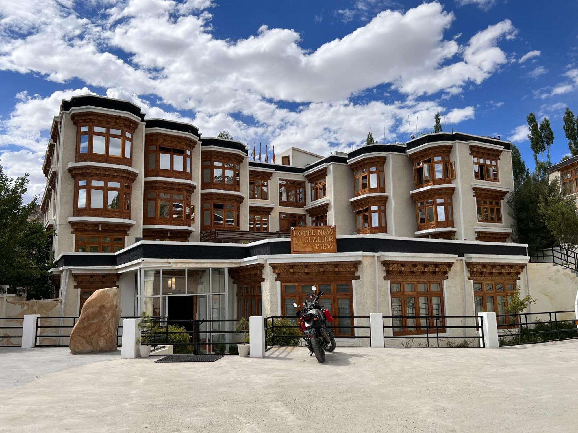 Hotel New Glacier View Leh Buitenkant foto