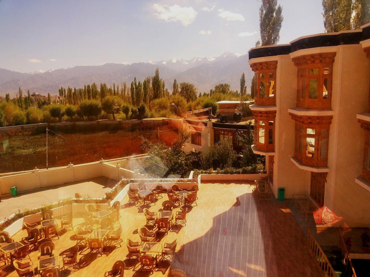 Hotel New Glacier View Leh Buitenkant foto