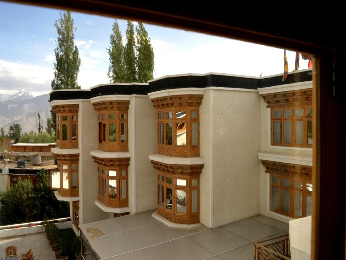 Hotel New Glacier View Leh Buitenkant foto