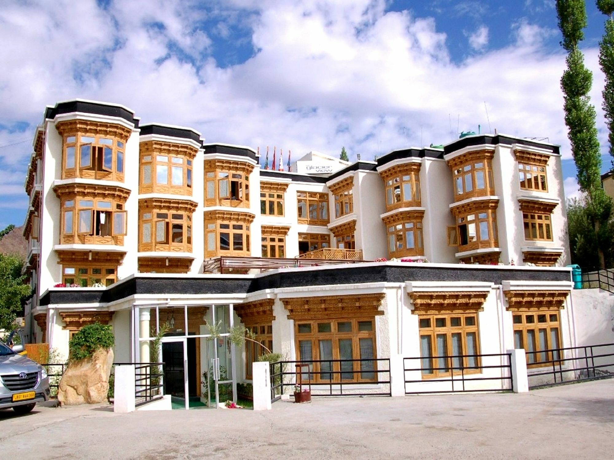 Hotel New Glacier View Leh Buitenkant foto